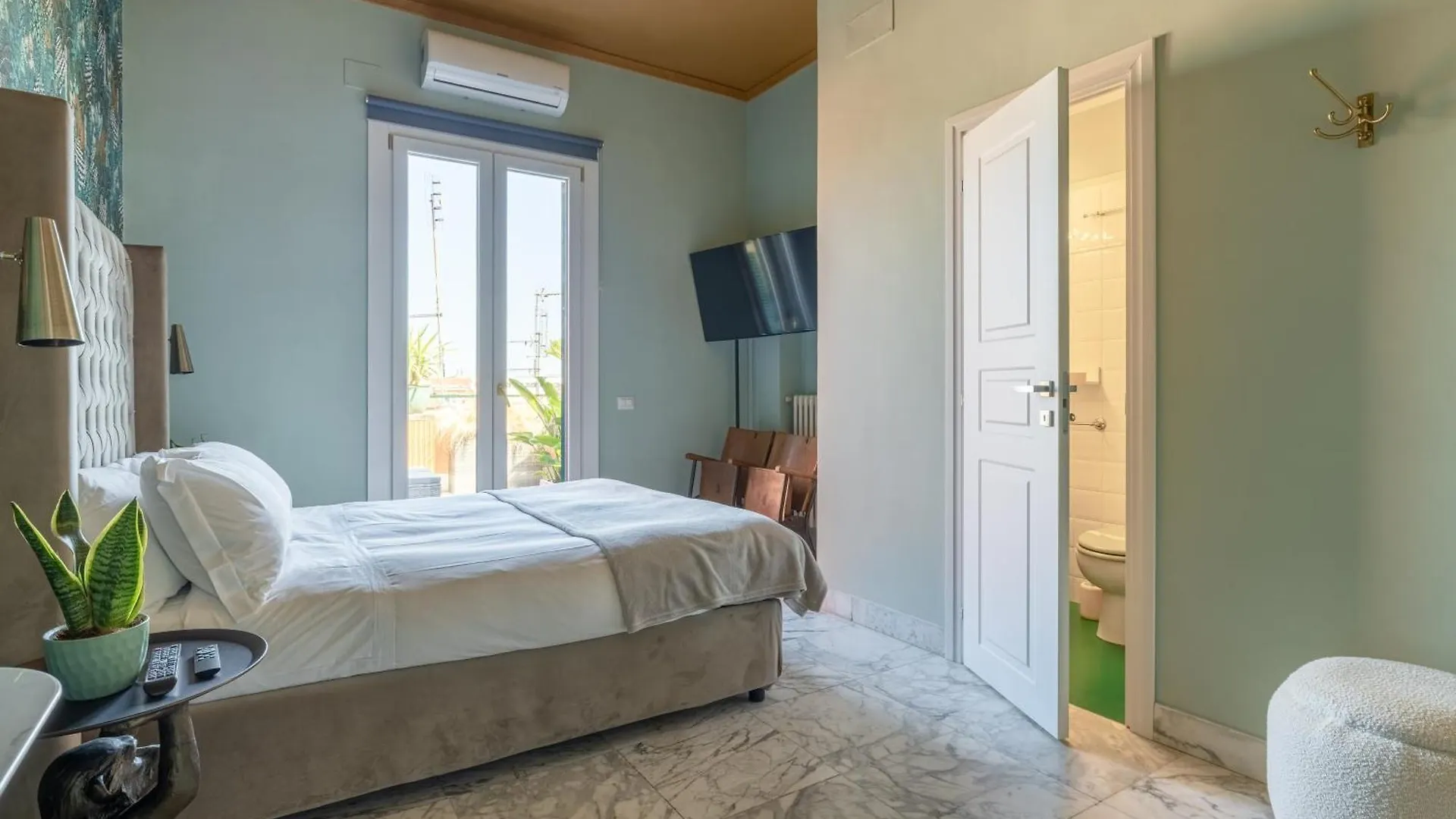 Dolce Vita Penthouse Řím 0*,